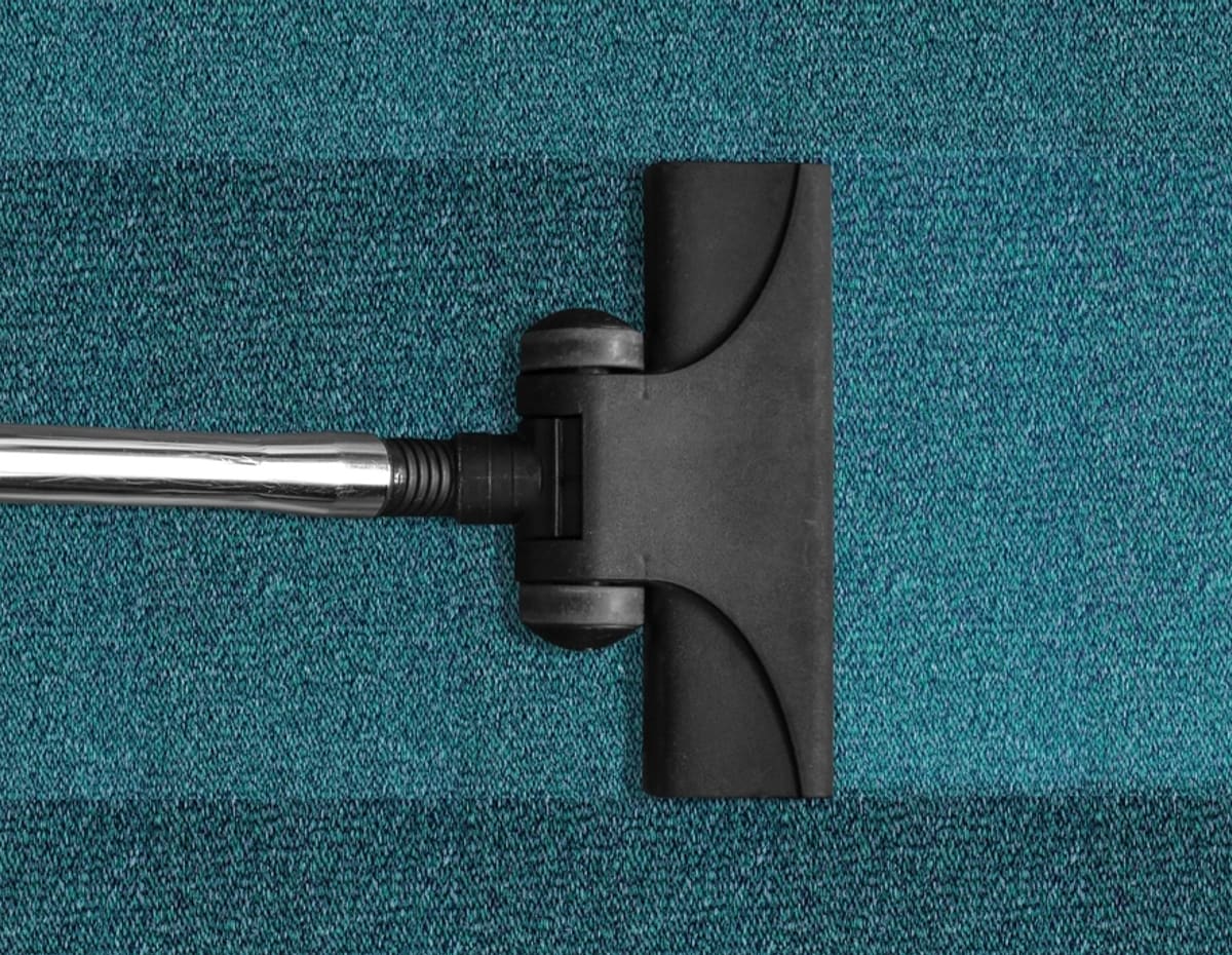 Dust cleared, surface to surface by Queen Clean Services, Biloxi