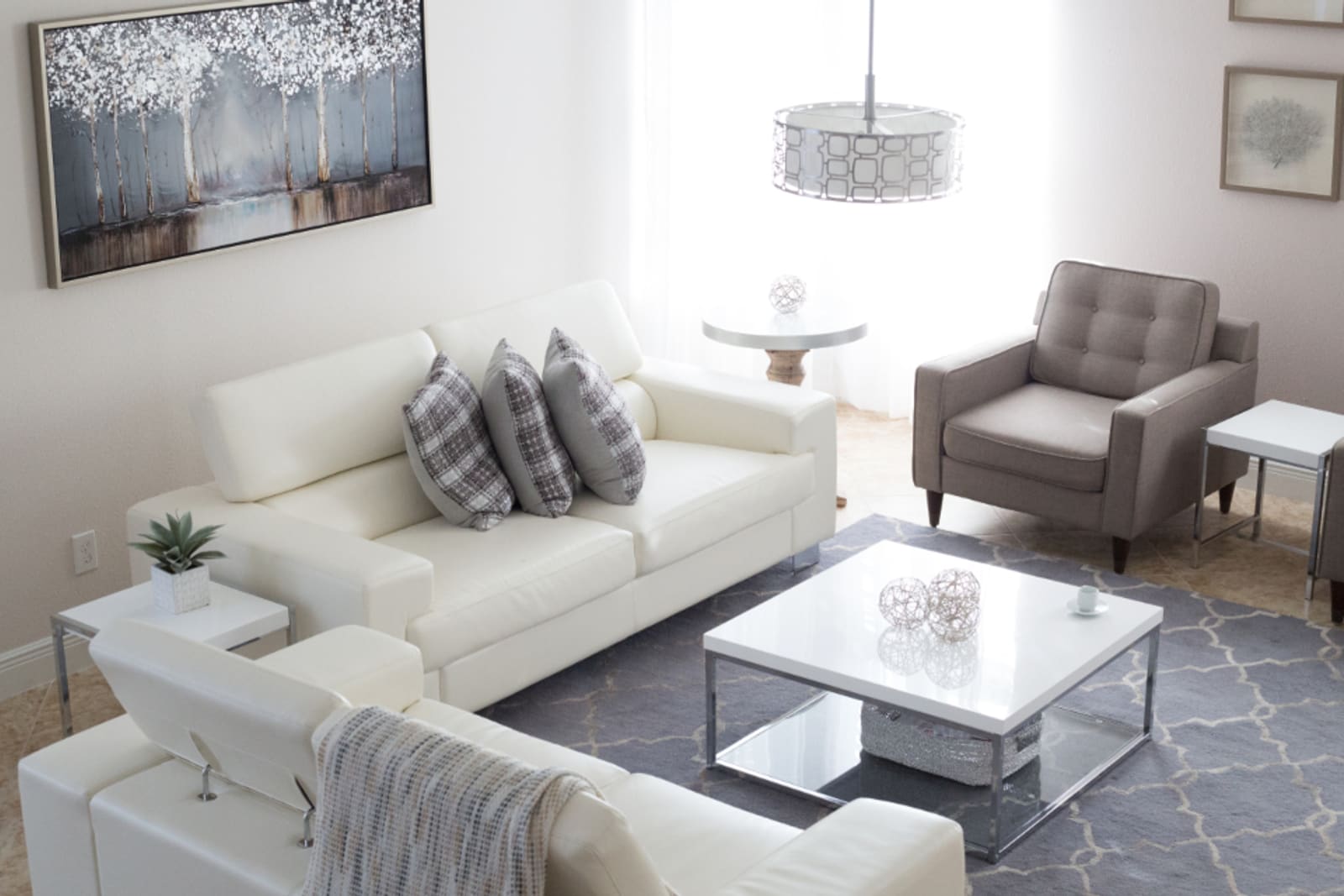 House cleaning by Queen Clean Services in Biloxi, Mississippi